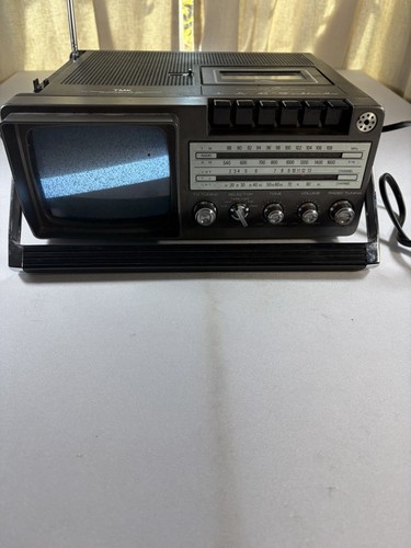 Registratore cassette radio - a,