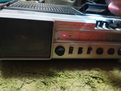 Radio portatile vintage - radio, tv